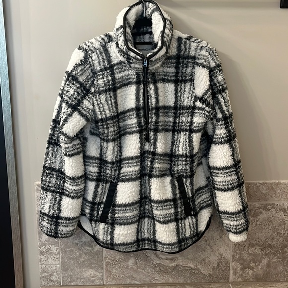 Abercrombie & Fitch soft A&F collection, Fleece Half Zip, Medium - Picture 1 of 4